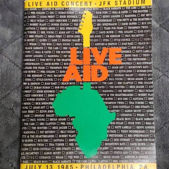 Live Aid Concert Program 1985 - Picture 2 of 8